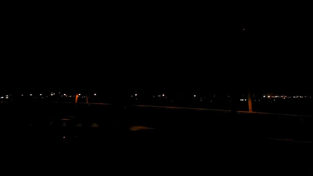 十勝川白鳥大橋ライブカメラ(十勝川温泉第一ホテル屋上より) Live Camera in The Hakutyo Bridge of Tokachi River, Hokkaido in Japan 十勝川白鳥大橋ライブカメラ(十勝川温泉第一ホテル屋上より) Live Camera in The Hakutyo Bridge of Tokachi River, Hokkaido in Japan