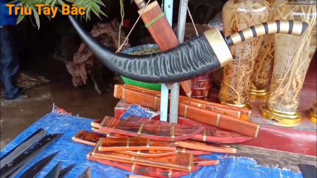 chợ thác bạc sapa thiên đường dao mèo bên đèo ô quý hồ | Trìu Tây Bắc chợ thác bạc sapa thiên đường dao mèo bên đèo ô quý hồ | Trìu Tây Bắc