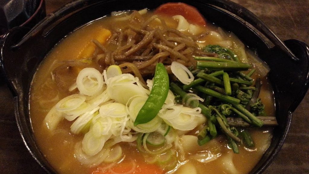 One Japan #60 Houtou Hotpot in Kofu (Yamanashi) 日本全国電車でゴー！山梨のほうとう