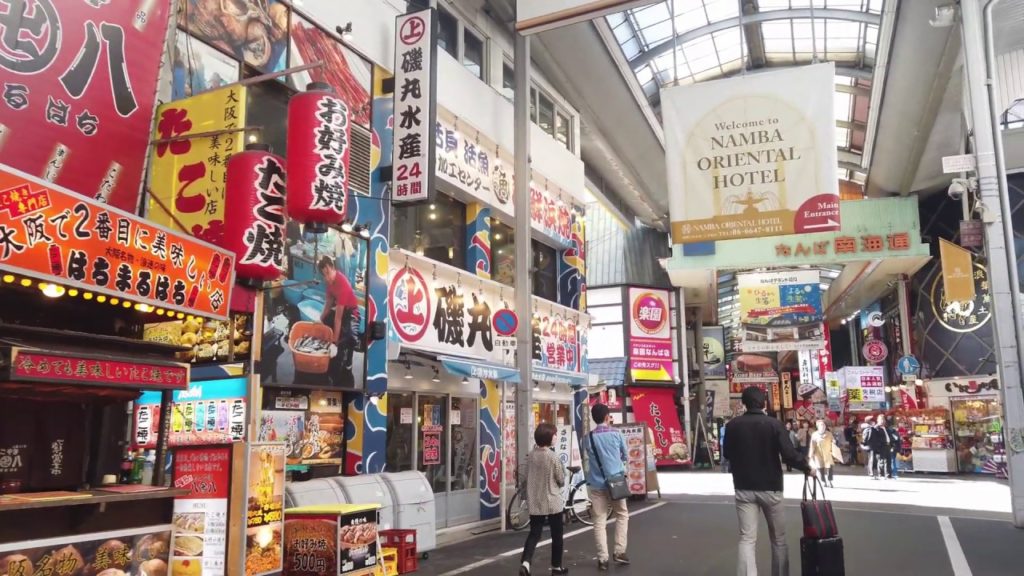 【4K】Walk the shopping arcade Osaka Namba station Sennichimae Shopping Street 日本 大阪 千日前中央通り