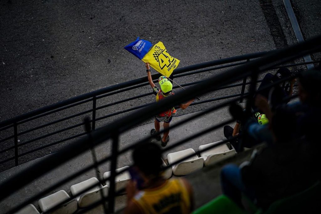 Wave that flag! 
.
.

#MonsterYamaha | #MotoGP | #MalaysianGP | #MonsterEnergy |...