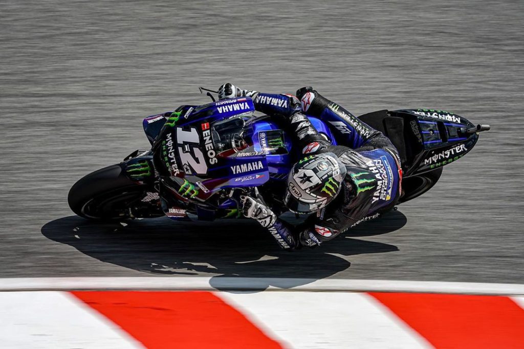 A perfect win for @maverick12official!
.
.
#MonsterYamaha | #MotoGP | #Malaysian...