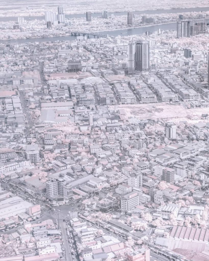 w.vv.vv: What colors do see here? I’m confused by my own pic. Feels like illusion.
.
.
…. What colors do see here? I'm confused by my own pic. Feels like illusion.
.
.
....