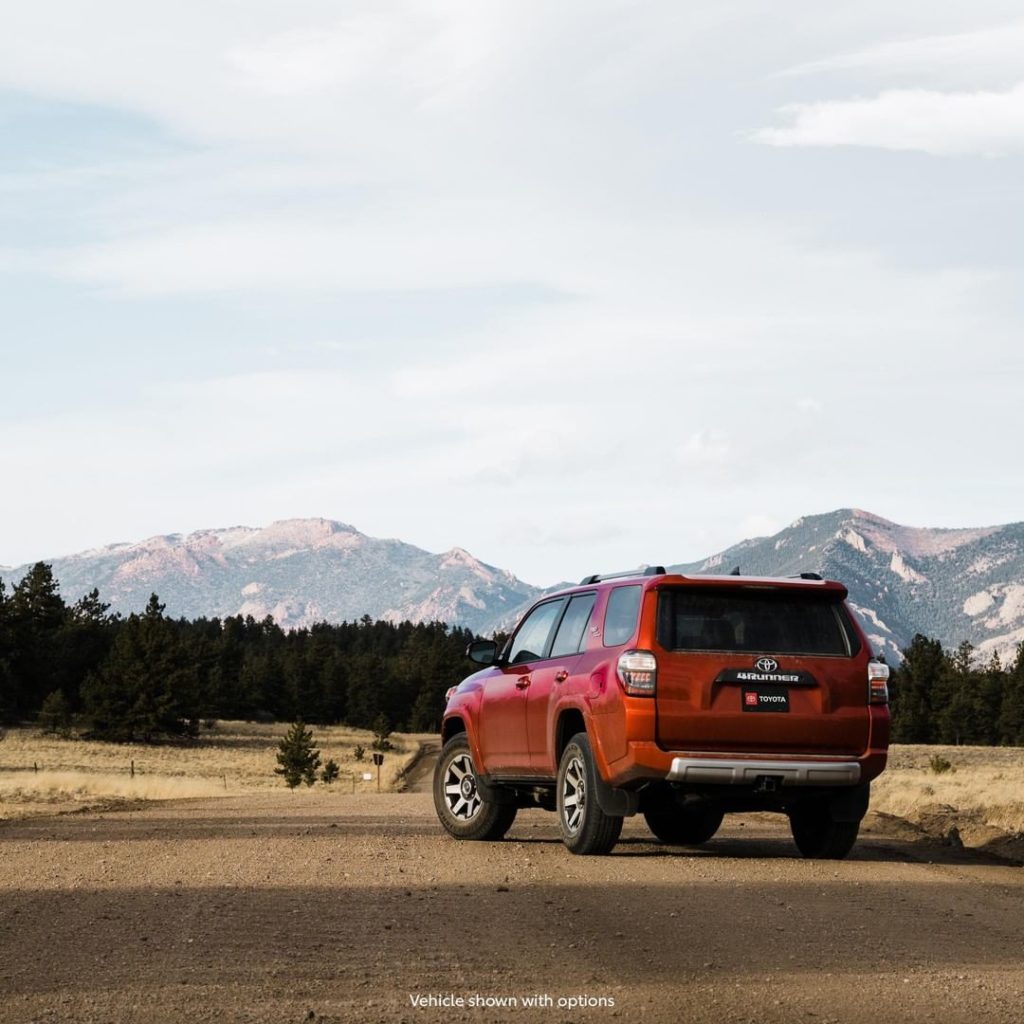Thankful for views like this. #4Runner #LetsGoPlaces...