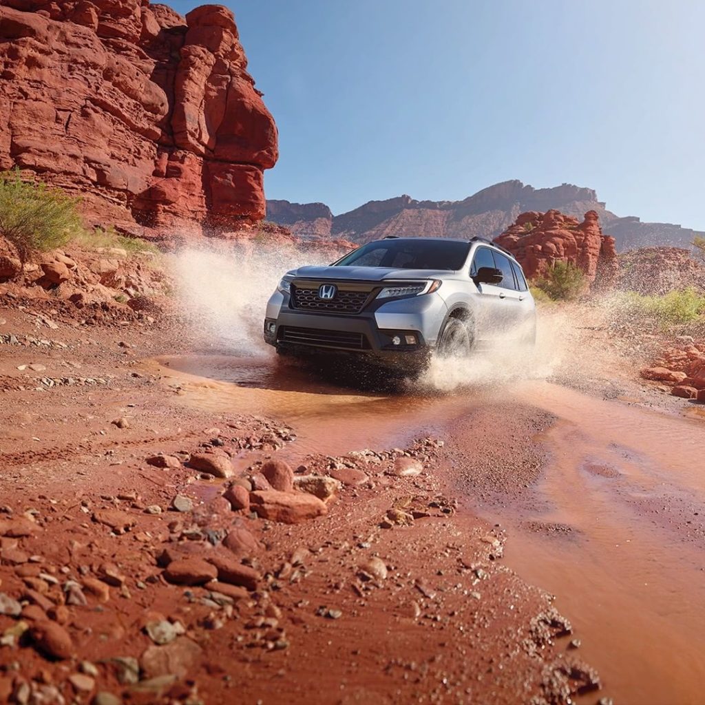 The Intelligent Traction Management system’s Snow, Mud and Sand modes (AWD model...