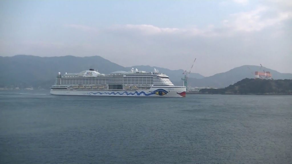 Time-lapse36　AIDA PRIMA　完成引き渡し。長崎港からドイツへ出航…bon voyage　20160314 165526