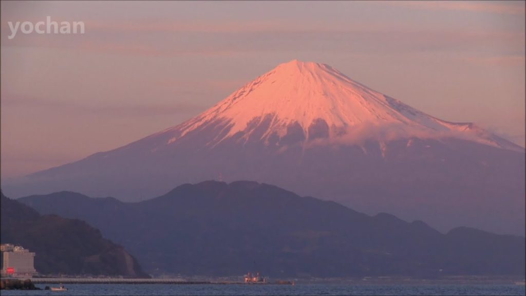 The glow of sunset in Mount Fuji (Winter).View from Suruga Bay (Port of Shimizu)  紅富士・駿河湾（清水港）