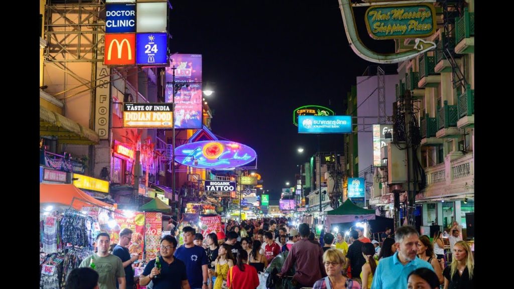 [4K] 2019 Walking night "Khao San Road" amazing Thai street food in Bangkok