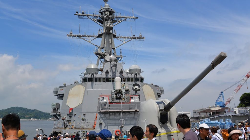 USS DDG Benfold in Friendship Day 米海軍横須賀基地ネイビーヨコスカフレンドシップデーで駆逐艦ベンフォールドに乗る USS DDG Benfold in Friendship Day 米海軍横須賀基地ネイビーヨコスカフレンドシップデーで駆逐艦ベンフォールドに乗る
