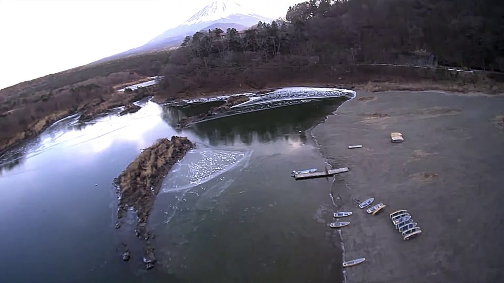 Mount Fuji & Lake Shojiko January 07, 2018  S70W