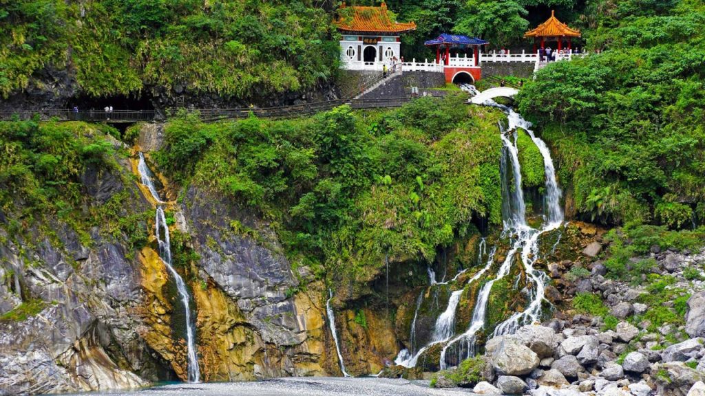 Taipei Taroko Gorge Full-Day Tour
