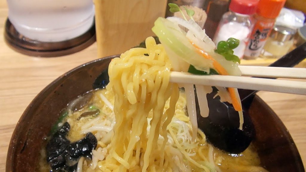 Sapporo Ramen,New Chitose Airport 白樺山荘のラーメンで北海道を終える:Gourmet Report グルメレポート Sapporo Ramen,New Chitose Airport 白樺山荘のラーメンで北海道を終える:Gourmet Report グルメレポート