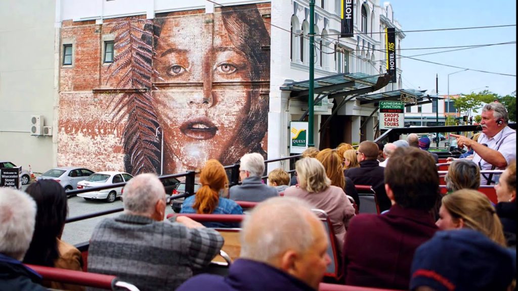 Discover Christchurch City Tour