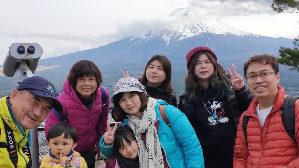 [米茶爸] 2019東京近郊Day2 富士山 河口湖 天上山公園 忍者天婦羅 富之湖酒店