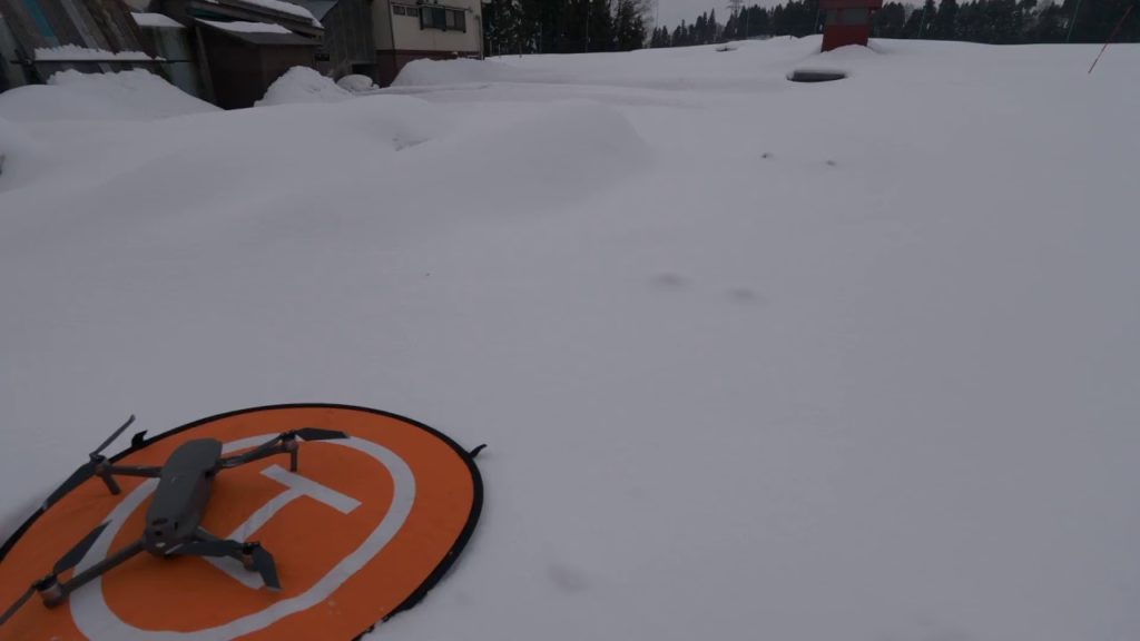 【Live】Walking in Tokamachi town. Snow indeed.