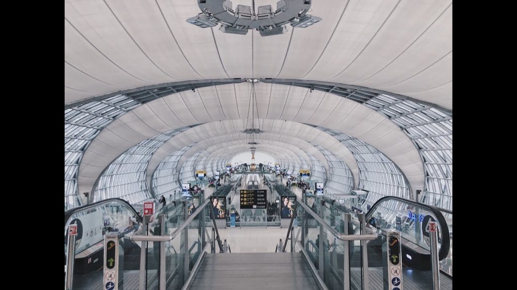 FLYING THAI AIRWAYS'S A350-900 WITH STAFF TICKET (BKK - SIN) ! ALMOST GOT DENIED BOARDING