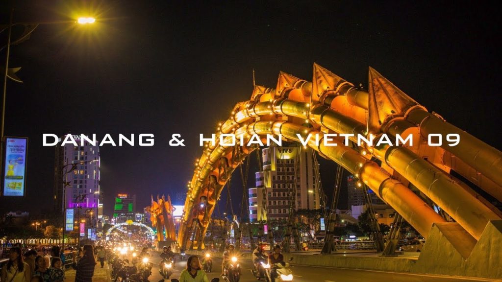 ベトナムの旅9🇻🇳麺料理ブンチャーカー・カフェでベトナムコーヒー・アイスクリーム屋・屋台と船を撮影しにドラゴン橋とハン川橋へ【夜景スポット】