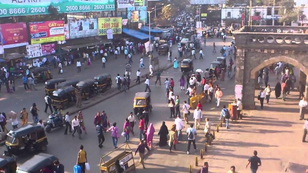 Mumbai 2013 - Bandra Station