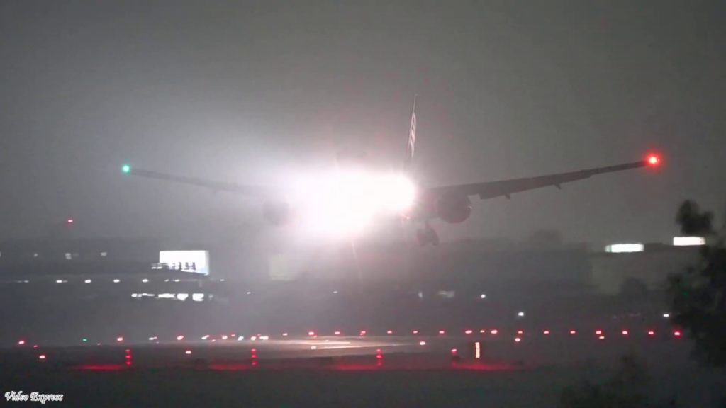 大阪伊丹空港離着陸2019/12/11② Osaka Itami Airport Takeoff and Landing Livestreaming