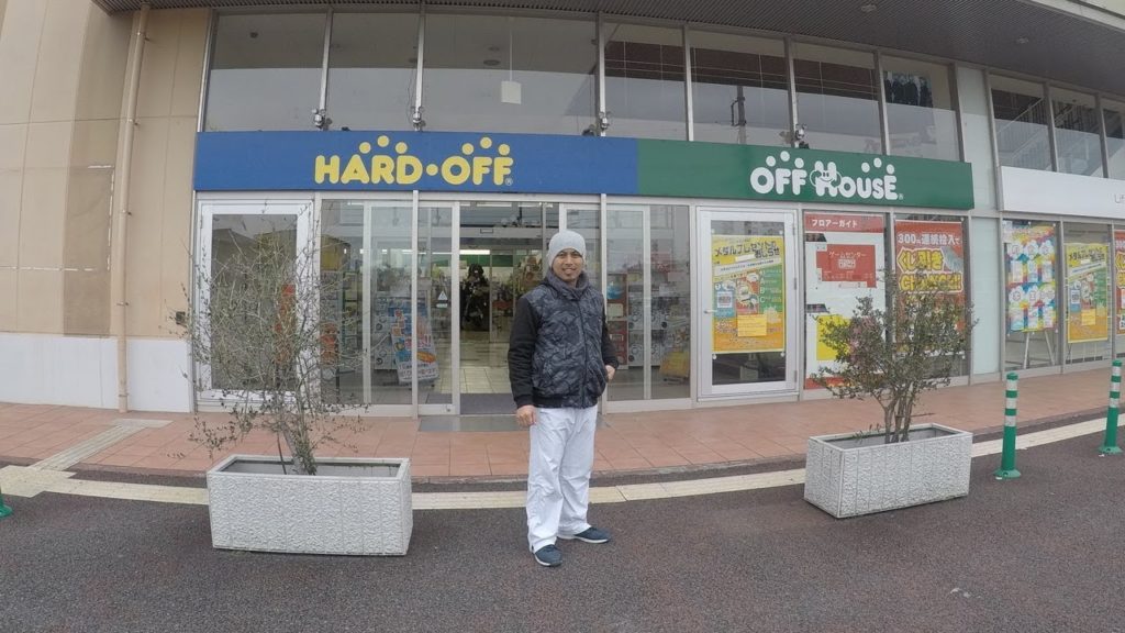Batal ke Shirakawa-go dan Takayama, akhirnya ke 2nd street dan Hard Off – Reuse shop in Japan Batal ke Shirakawa-go dan Takayama, akhirnya ke 2nd street dan Hard Off - Reuse shop in Japan