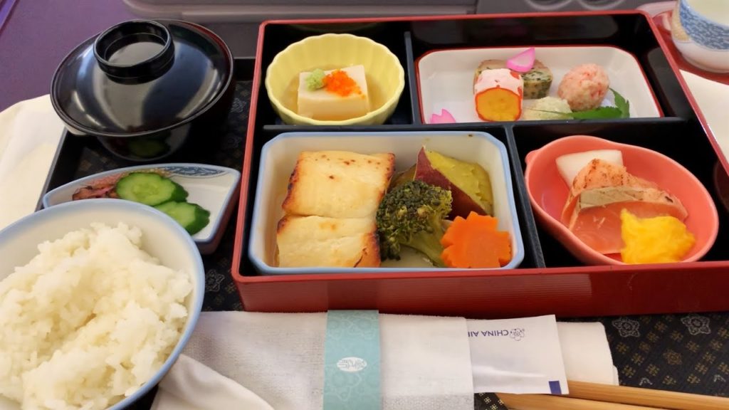 Flying BUSINESS CLASS on China Airlines Tokyo to Taipei Flying BUSINESS CLASS on China Airlines Tokyo to Taipei