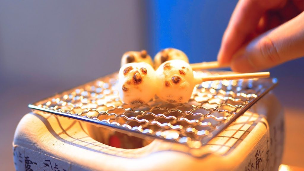 京都　祇園白川　七輪で焼きたてホクホク団子と抹茶　eXcafe　Japanese freshly baked dumpling & Matcha! Japanese food,kyoto Gion!