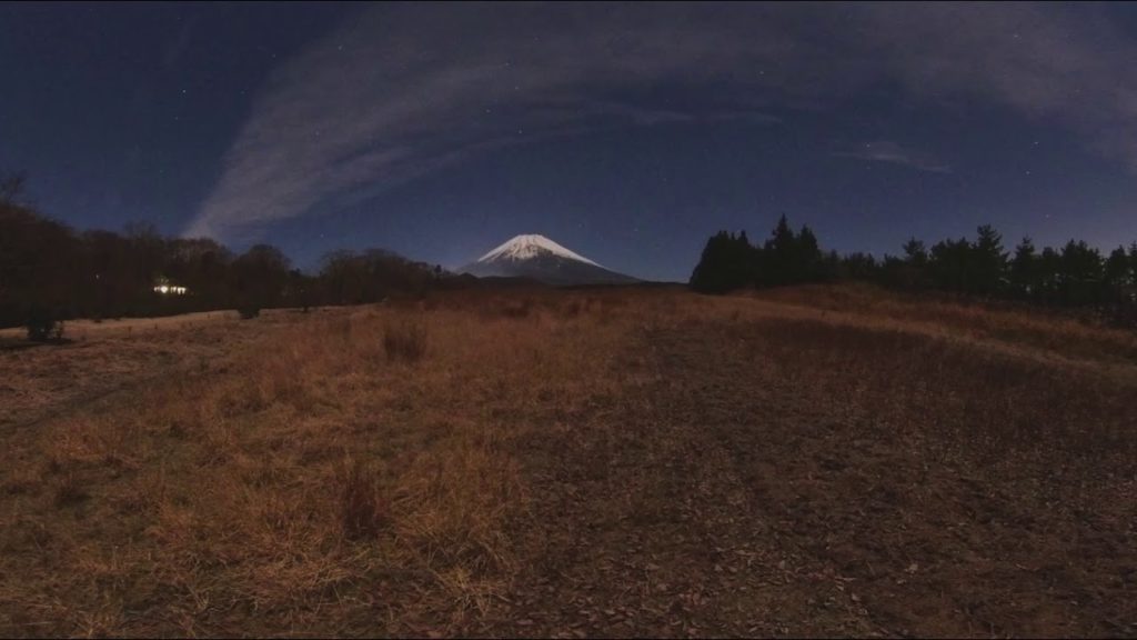 【360度動画】ふたご座流星群と富士山