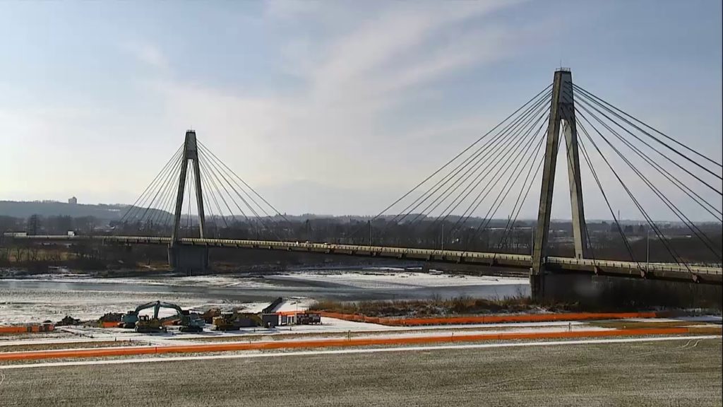 十勝川白鳥大橋ライブカメラ(十勝川温泉第一ホテル屋上より) Live Camera in The Hakutyo Bridge of Tokachi River, Hokkaido in Japan 十勝川白鳥大橋ライブカメラ(十勝川温泉第一ホテル屋上より) Live Camera in The Hakutyo Bridge of Tokachi River, Hokkaido in Japan