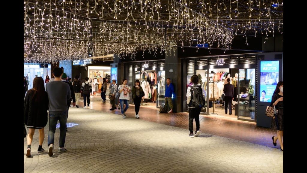 [4K] 2019 "Tenjin Chikagai" underground shopping street at Tenjin station Fukuoka, Japan