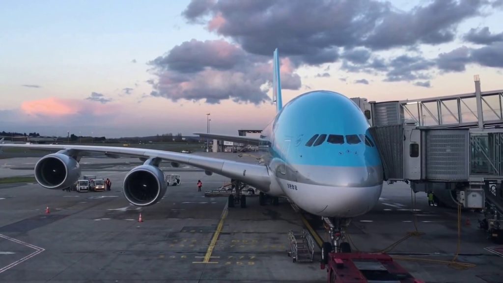 Flying Korean Air Onboard Airbus A380: The Business Class Experience: Paris to Seoul