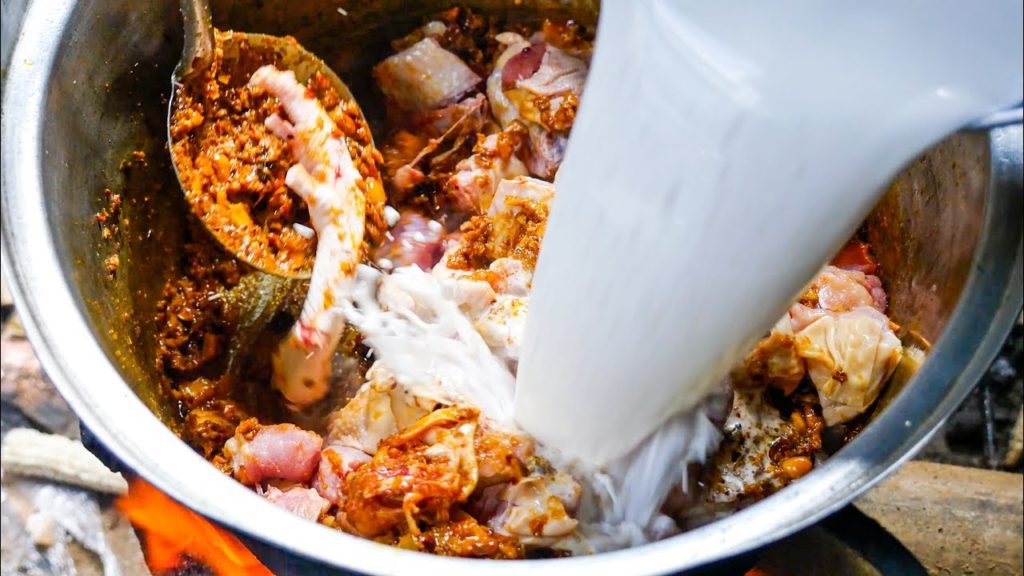 Village Cambodian Food – AMAZING Cooking Curry Over Fire in Kampong Cham | Travel in Cambodia! Village Cambodian Food - AMAZING Cooking Curry Over Fire in Kampong Cham | Travel in Cambodia!