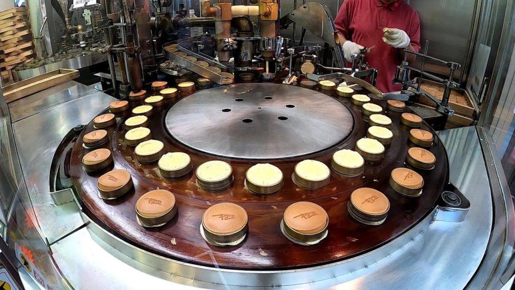 London-ya Small Sponge Cake Japan Street Food