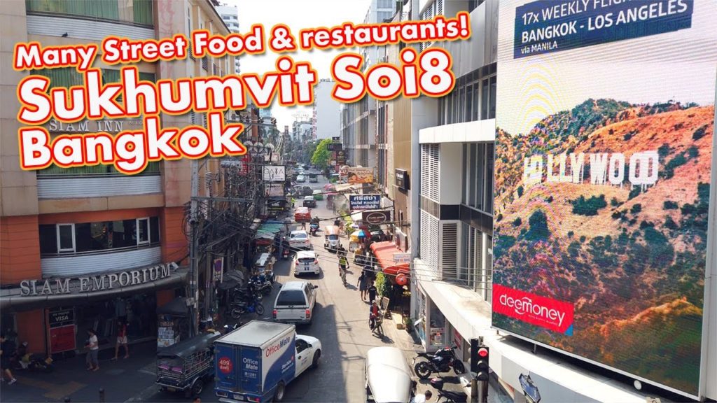 Bangkok Sukhumvit Soi8, which is not very popular despite its convenient location / Many street food