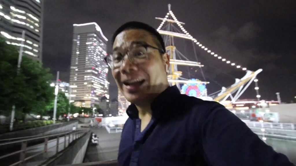 UNEXPECTED Meeting homeless in Japan - happy to serve his dinner