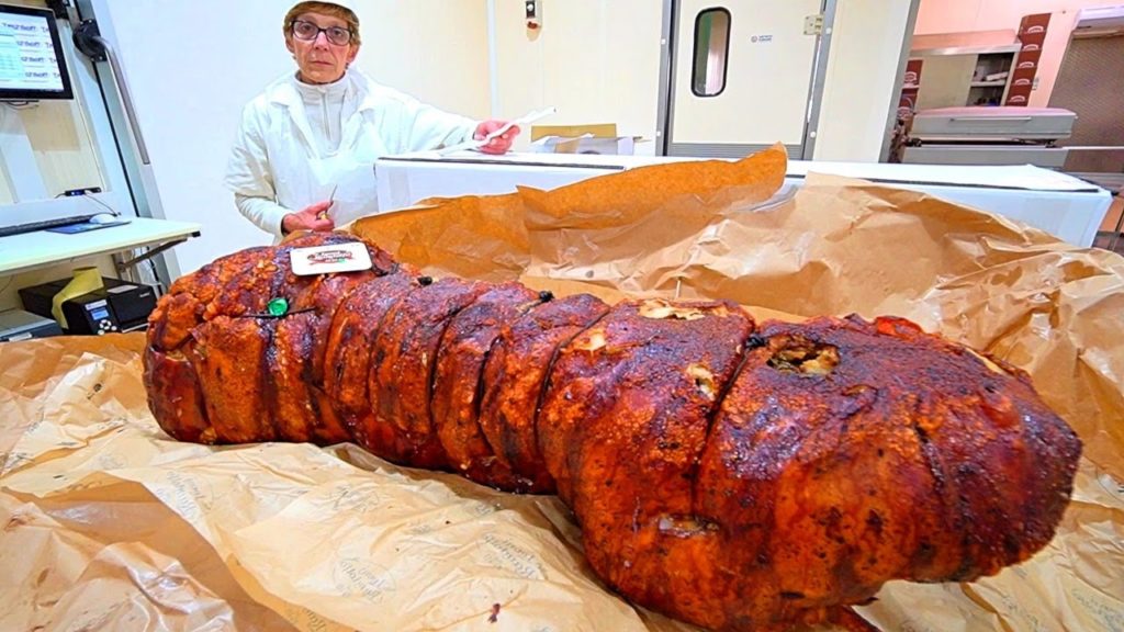 Food in Italy - PORCHETTA KING of ITALY!! Italian Food in Rome : World's BEST Porchetta Factory!!