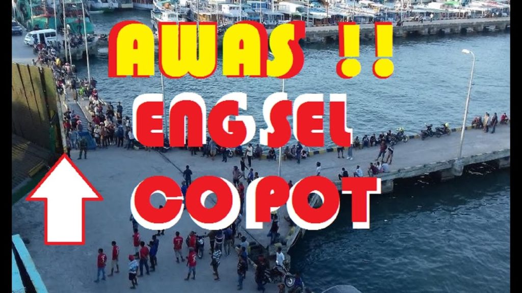 Begini kalau pintu rampa kendaraan dibuka - rampdoor kapal roro - km. Amarisa