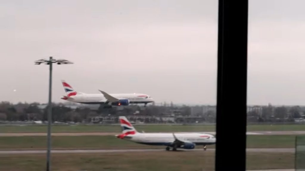 London Heathrow Runway 09L/27R Landings – Biggies B777 A330 B787 London Heathrow Runway 09L/27R Landings - Biggies B777 A330 B787