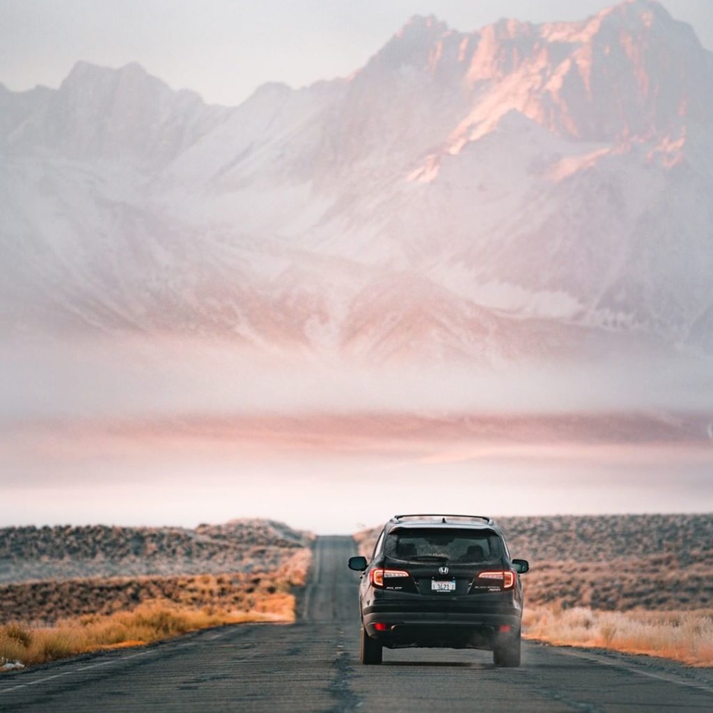 When the mountains call, the #HondaPilot answers. : @derekrliang...