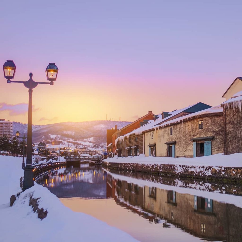 If you're looking for a romantic evening stroll in Hokkaido, we can recommend th...