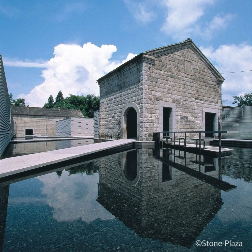 If you aren't already familiar with the work of Kengo Kuma, you definitely shoul...