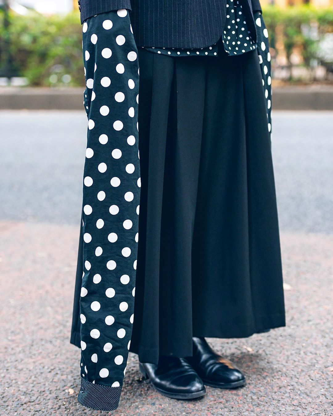 Tokyo Fashion: 19-year-old Japanese student Nagi (@12.na.167) on the street in Harajuku wearing... - Alo