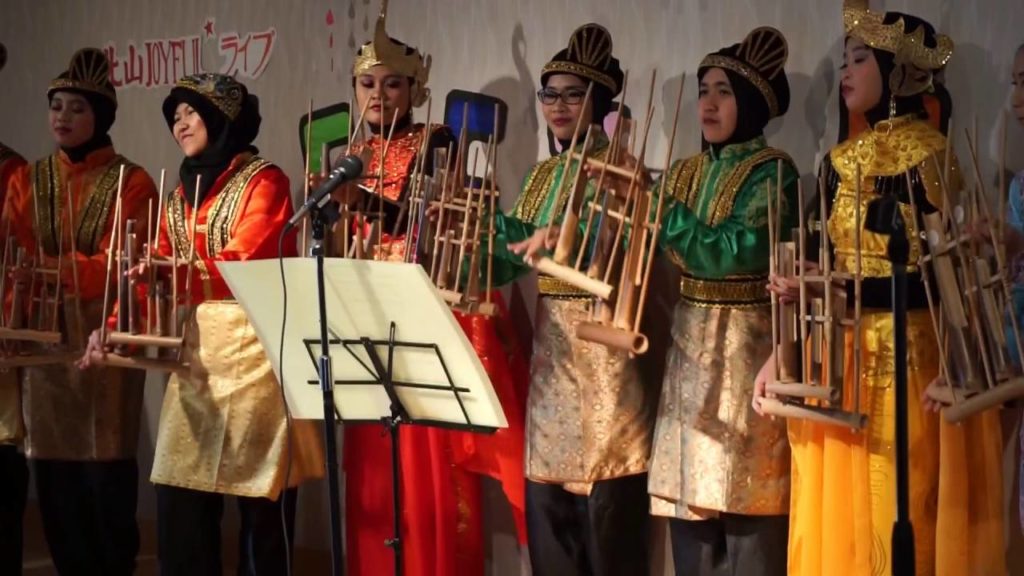 Festina 2016: Angklung Performance by PPI Sendai