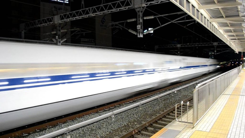 アキーラさん!N700系・新幹線ひかり・浜松駅!Shinkansen,Bullet train,Hikari,Japan アキーラさん!N700系・新幹線ひかり・浜松駅!Shinkansen,Bullet train,Hikari,Japan