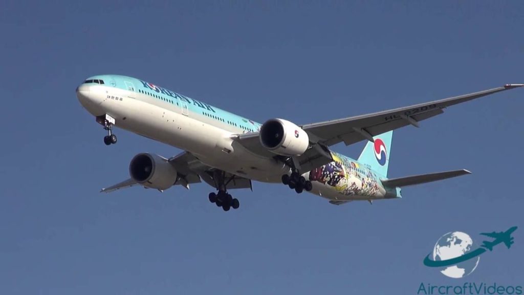 Korean Air "Children's Drawing Contest" 777-3B5/ER [HL8209]