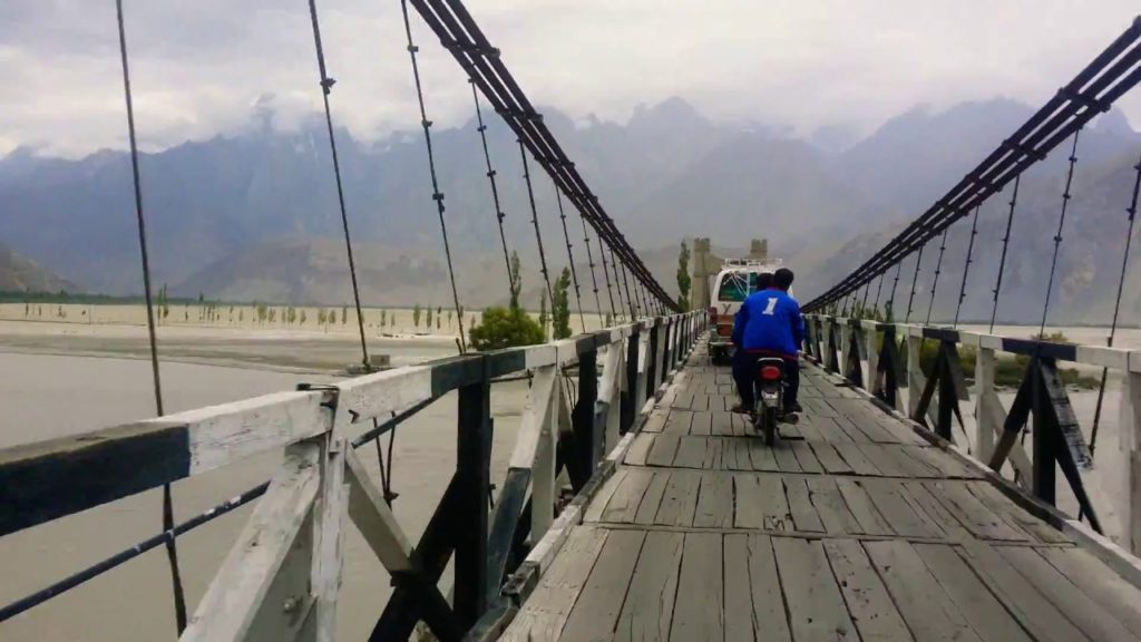 longest suspension bridge in gilgit baltistan