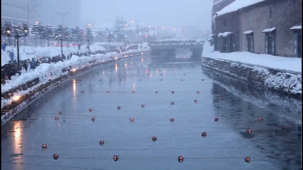 Otaru Canal...Yuki Akari no Michi festival(雪あかりの路祭り）Beautiful Hokkaido