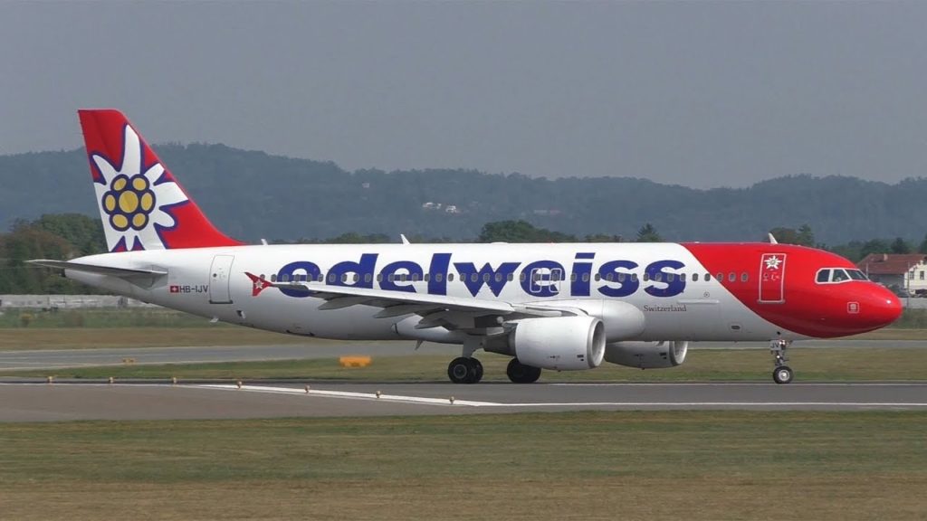 Edelweiss Airbus A320 takeoff at Graz Airport | HB-IJV