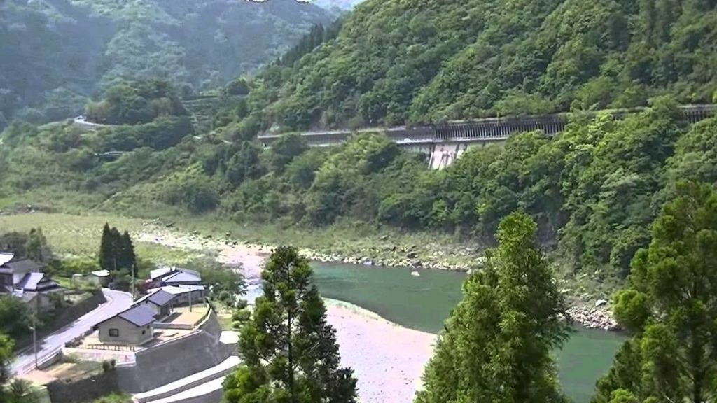 熊本県　球磨川　おだやかできれいでした。 Kumamoto Prefecture   Kuma river   It was quiet and beautiful.