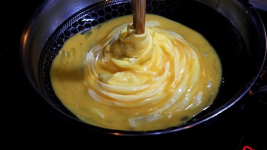 회오리 오므라이스 / tornado omurice with pork cutlet / korean street food