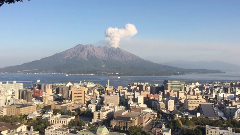 Sakurajima Volcano Eruption 🌋 12/11/2019 櫻島火山噴發 桜島の噴火 Volcanic Eruption Sakurajima Volcano Eruption 🌋 12/11/2019 櫻島火山噴發 桜島の噴火 Volcanic Eruption